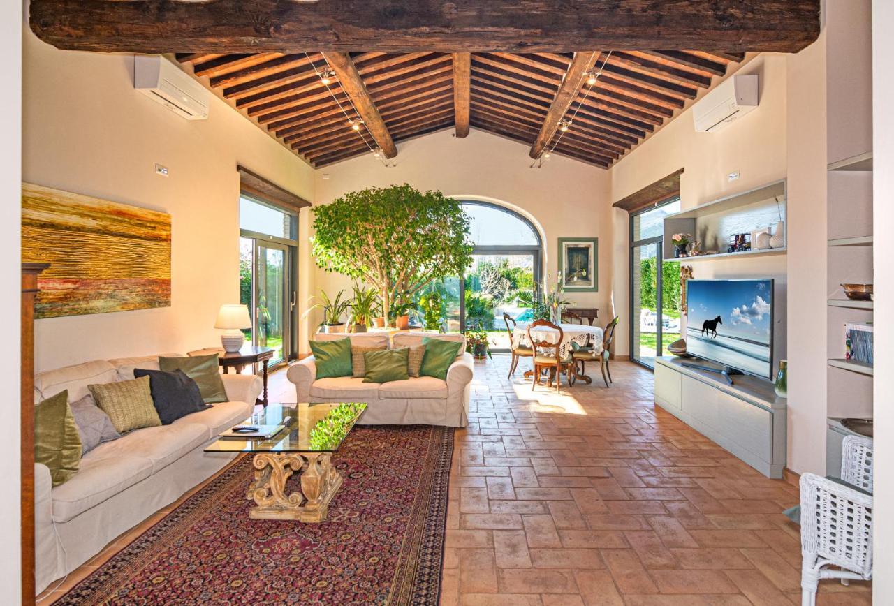 Casale1918 Bed & Breakfast Pietrasanta Exterior photo